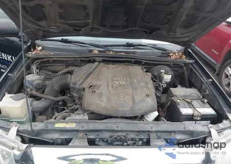 2013 Toyota Tacoma Base V6 z USA, uszkodzony, nr VIN 3TMMU4FN8DM056139